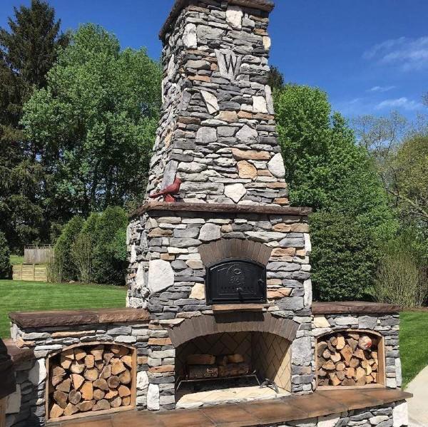 Copy of Round Grove Fiesta Mini 54&quot; Fireplace and Brick Pizza Oven Combo