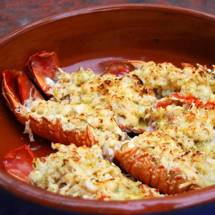 Chicago Brick Oven CBO-O-CT-500 34" Copper Small Countertop Wood Fire Pizza Oven