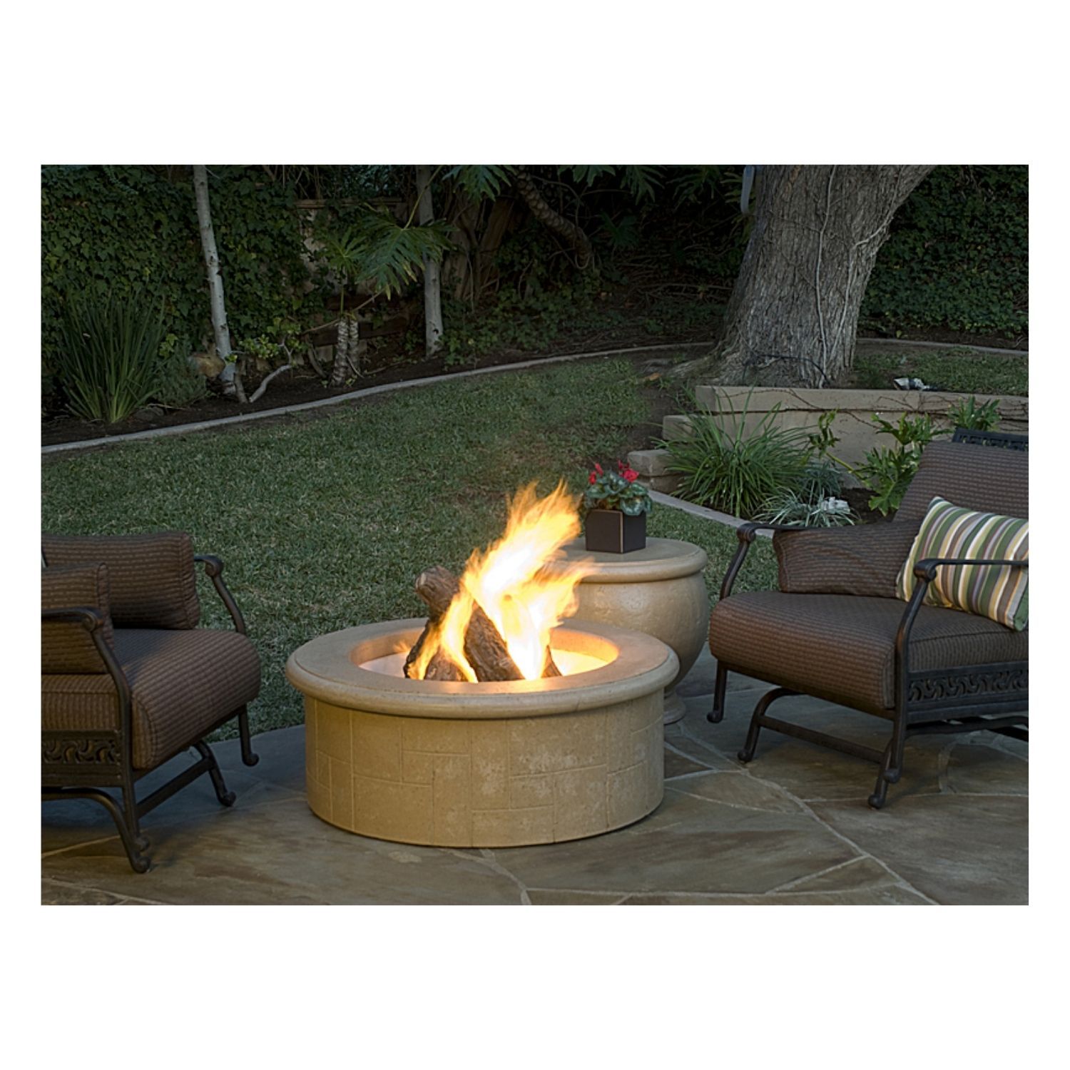 American Fyre Designs 681-M6 El Dorado 39" Round Café Blanco Fire Pit