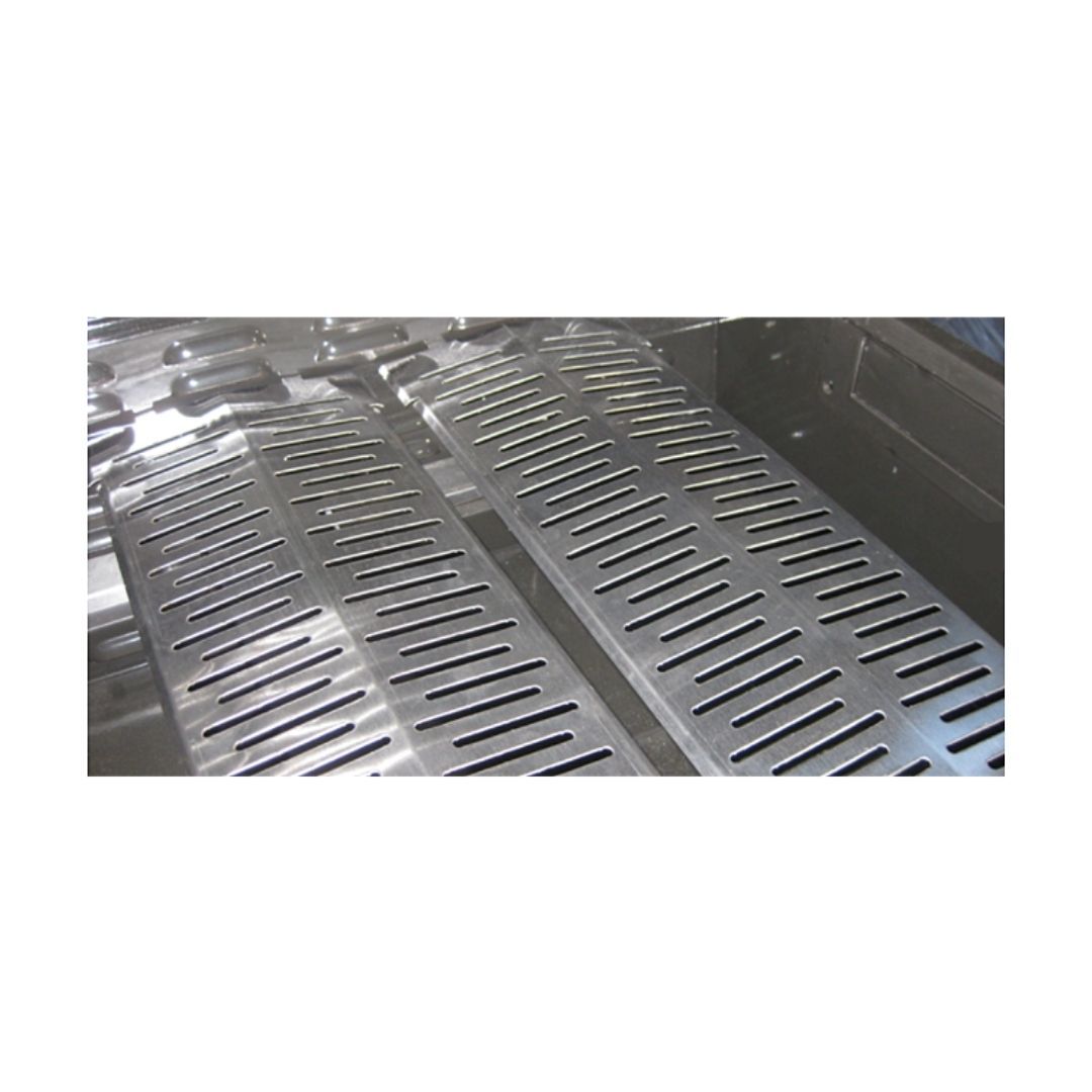 Beef Eater BS31550 Signature SL4000 Series 4 Burner Built-in Grill